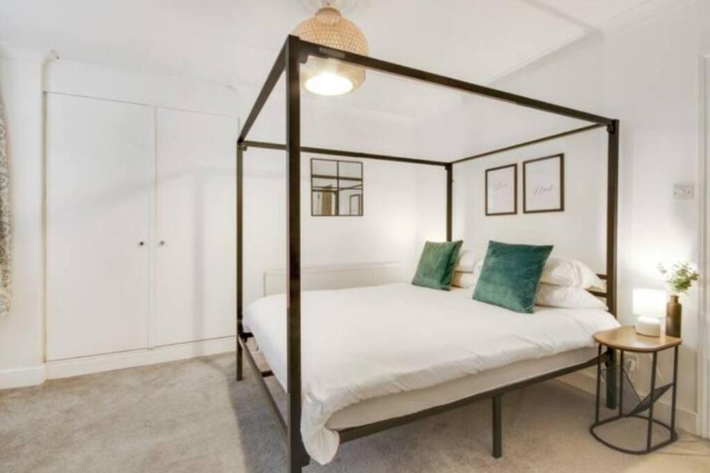 רויאל טונבריג' וולס Central 2 Bedroom Garden Flat With Free Parking מראה חיצוני תמונה