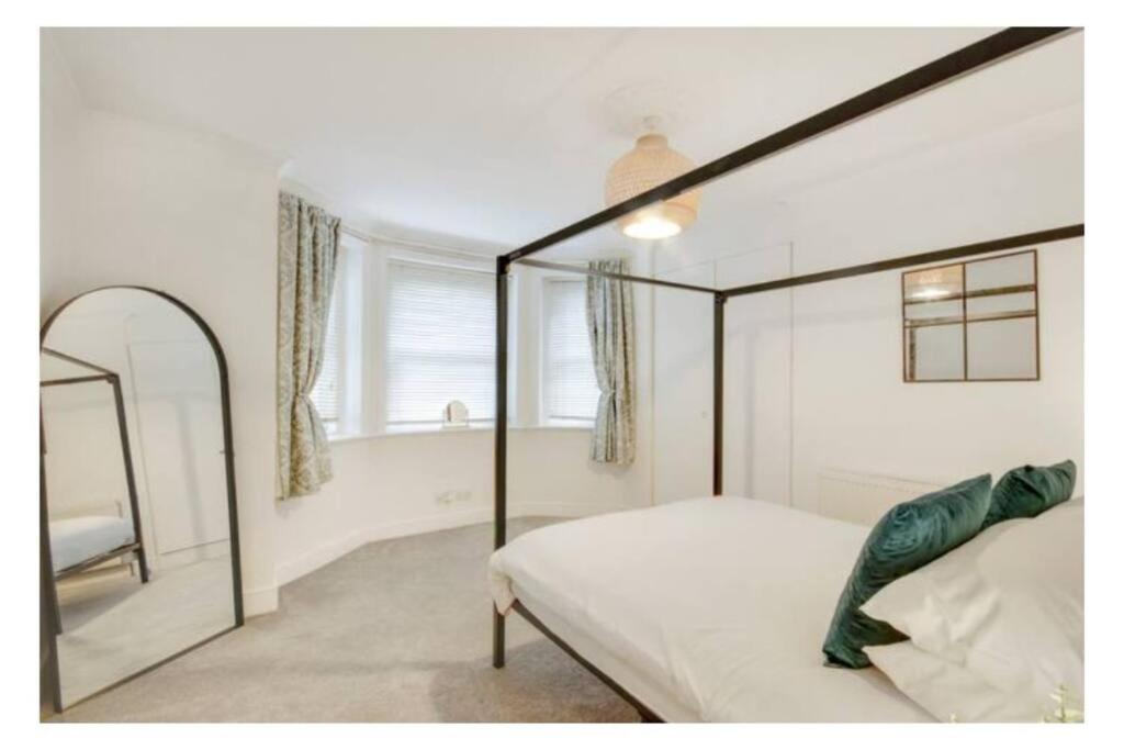 רויאל טונבריג' וולס Central 2 Bedroom Garden Flat With Free Parking מראה חיצוני תמונה