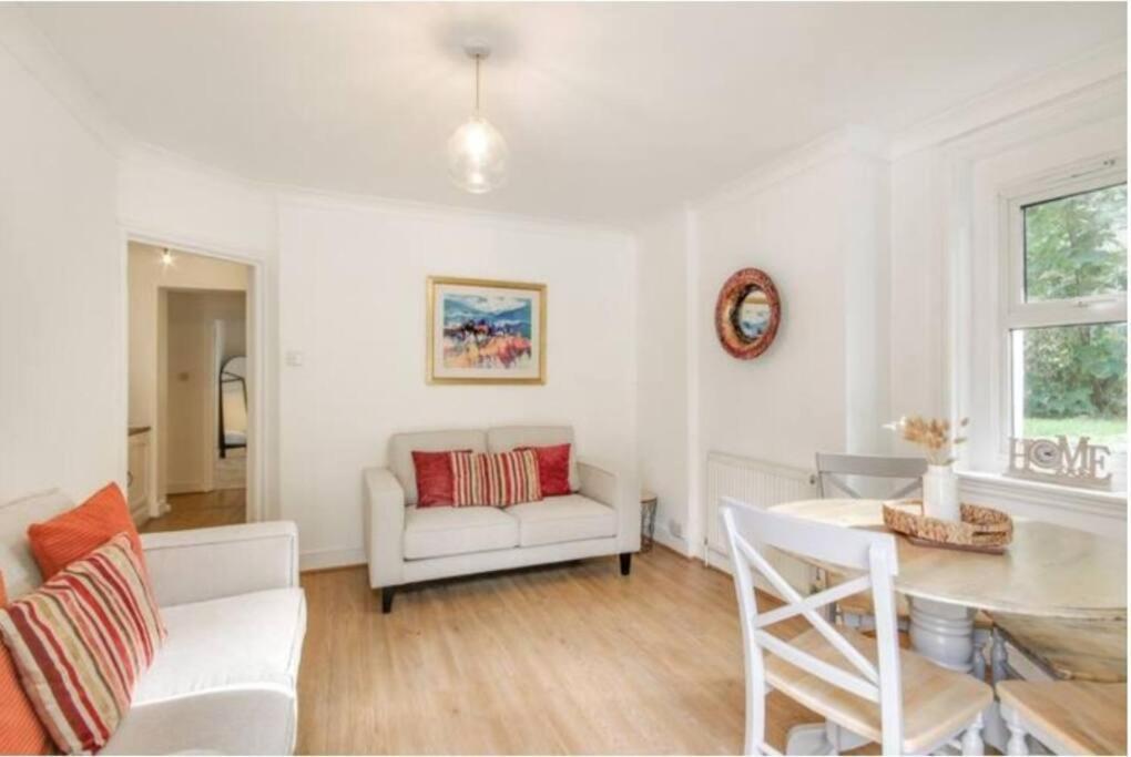 רויאל טונבריג' וולס Central 2 Bedroom Garden Flat With Free Parking מראה חיצוני תמונה